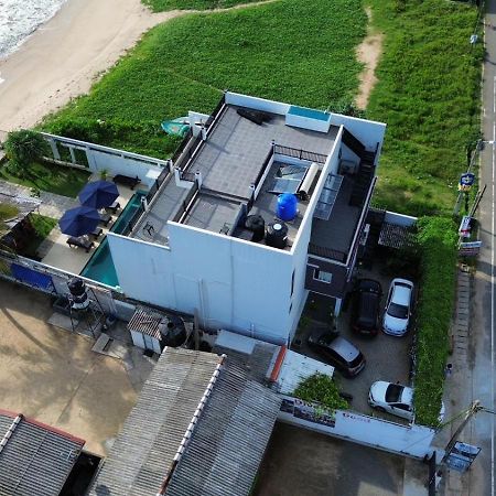 White Sand Villa - Beach Front Hikkaduwa Exterior foto