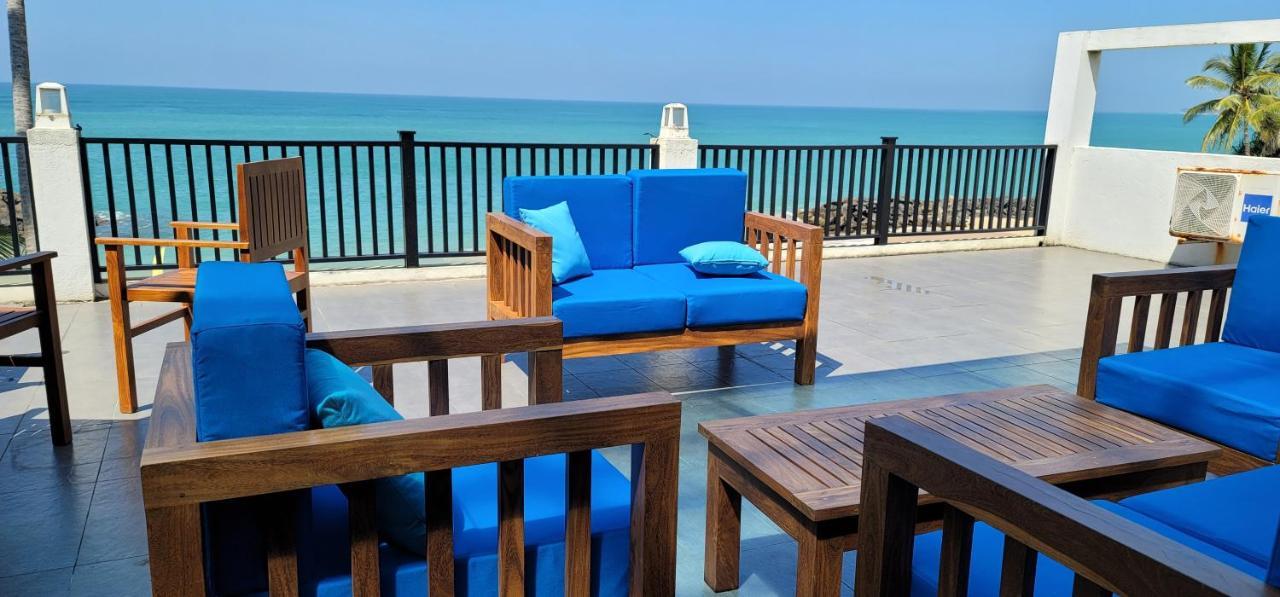 White Sand Villa - Beach Front Hikkaduwa Exterior foto